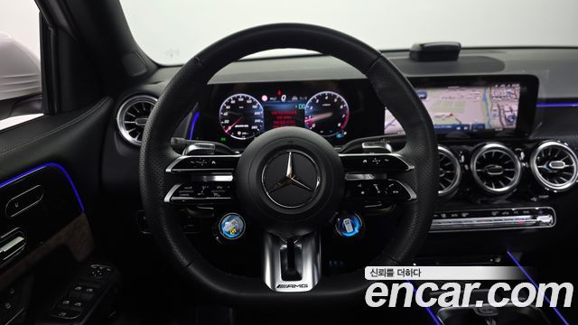 Mercedes-Benz GLB-Class 2025 — photo 13
