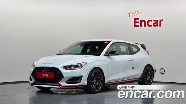 Hyundai Veloster 2021 — photo 1