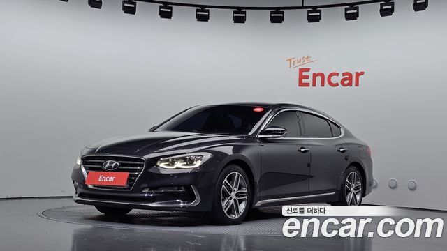 Hyundai Grandeur 2017 — photo 1