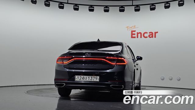 Hyundai Grandeur 2017 — photo 4