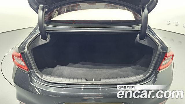 Hyundai Grandeur 2017 — photo 17