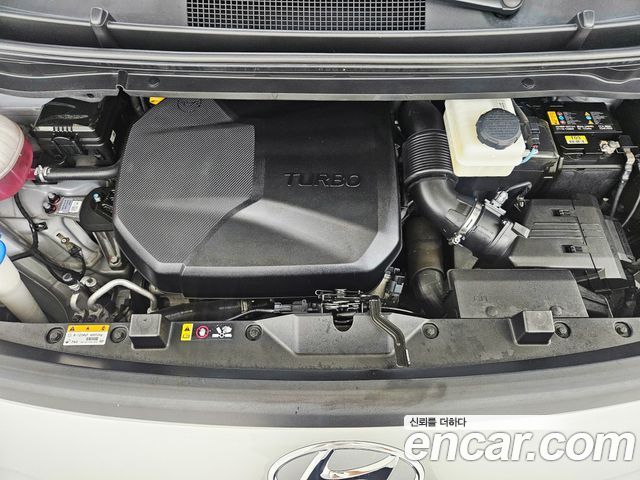 Hyundai Staria 2023 — photo 6