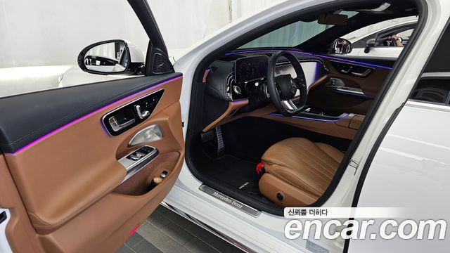 Mercedes-Benz E-Class 2026 — photo 13