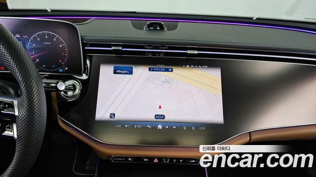 Mercedes-Benz E-Class 2026 — photo 20