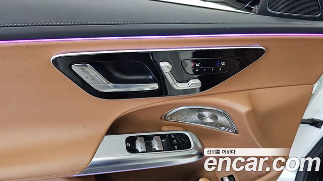 Mercedes-Benz E-Class 2026 — photo 25
