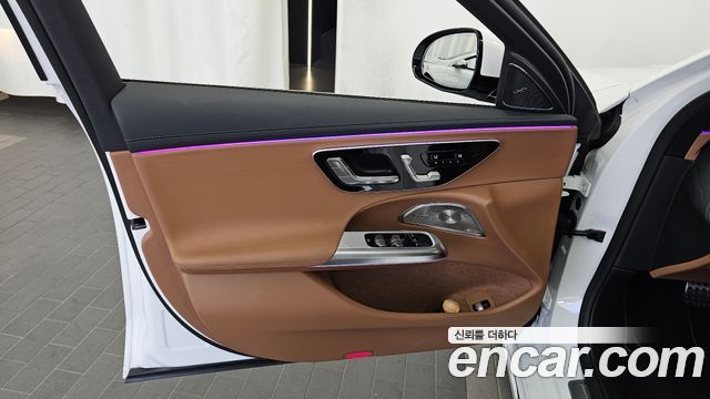Mercedes-Benz E-Class 2026 — photo 14