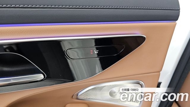 Mercedes-Benz E-Class 2026 — photo 27