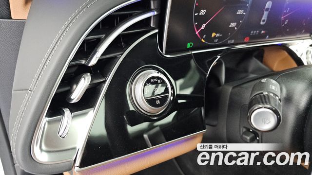 Mercedes-Benz E-Class 2026 — photo 29