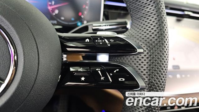 Mercedes-Benz E-Class 2026 — photo 32