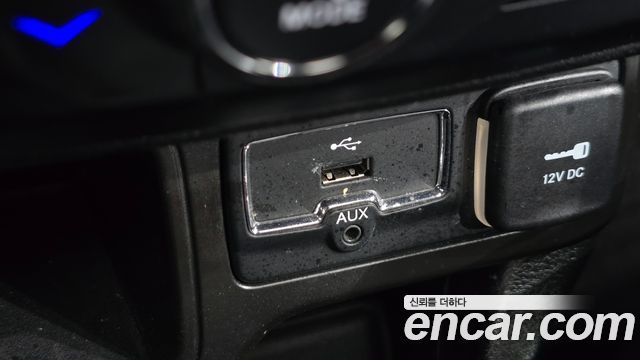 Jeep Renegade 2019 — photo 19