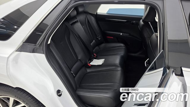 Hyundai Grandeur 2023 — photo 11