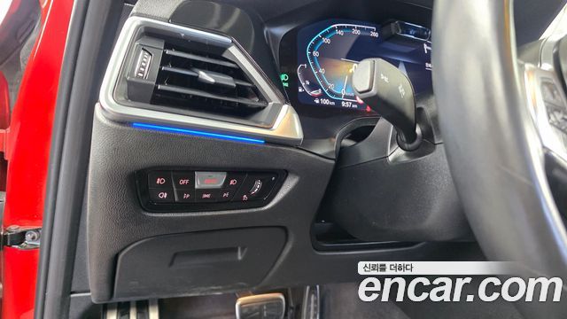 BMW 3-Series 2021 — photo 22