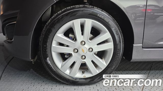 Chevrolet Korea Spark 2014 — photo 5