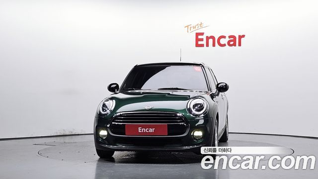 Mini Cooper 2019 — photo 3