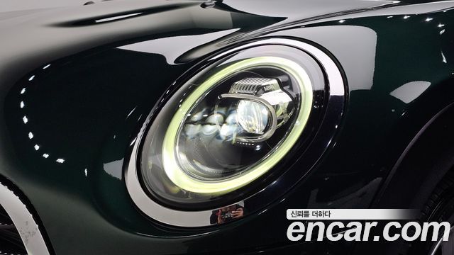 Mini Cooper 2019 — photo 8