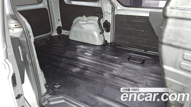 Hyundai Staria 2022 — photo 27