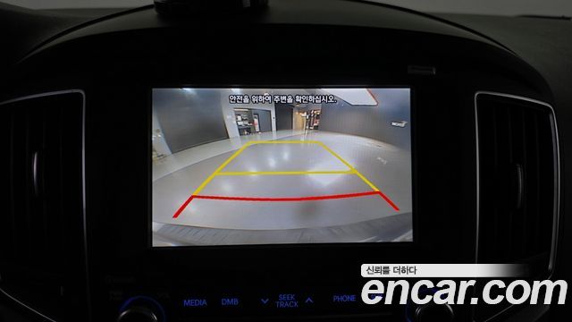 Hyundai Starex 2018 — photo 21