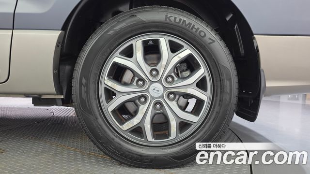 Hyundai Starex 2018 — photo 7
