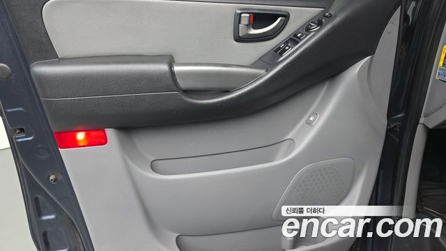 Hyundai Starex 2018 — photo 14