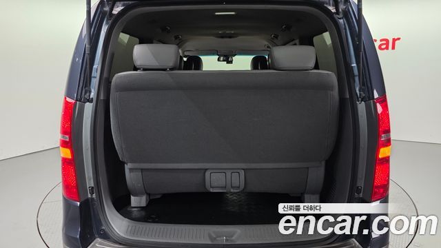 Hyundai Starex 2018 — photo 30