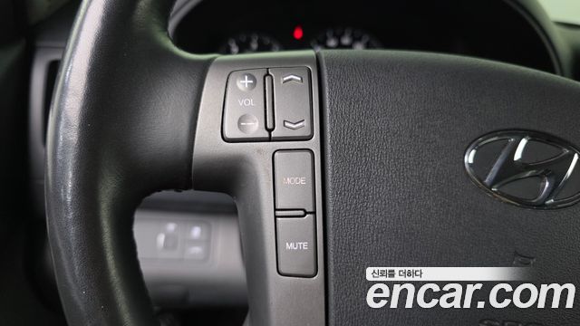 Hyundai Starex 2018 — photo 32