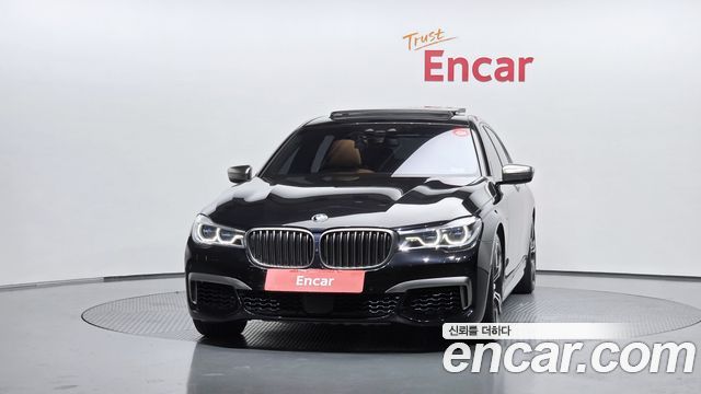 BMW 7-Series 2017 — photo 3