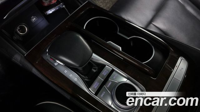 Kia K9 2019 — photo 12
