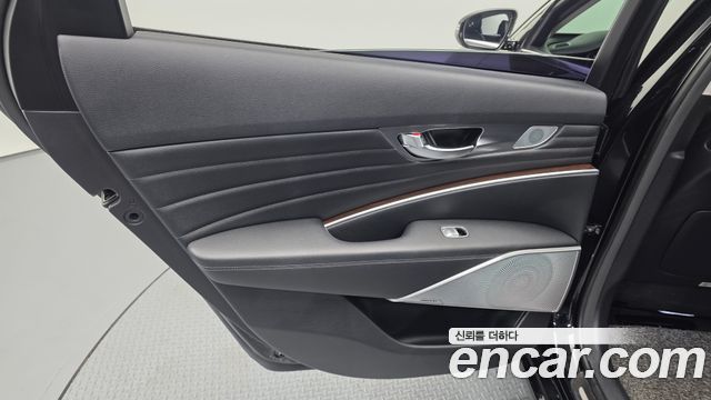 Kia K9 2019 — photo 15
