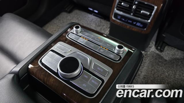Kia K9 2019 — photo 32