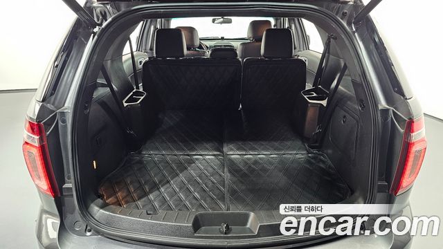 Ford Explorer 2014 — photo 19