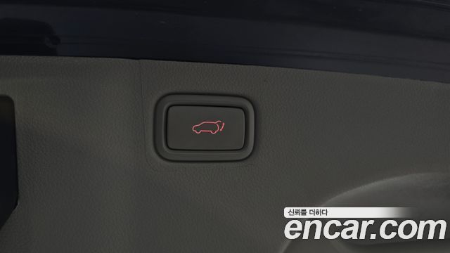 Kia Canival 2017 — photo 19