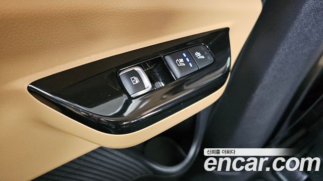 Kia Canival 2023 — photo 19