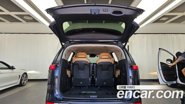 Kia Canival 2023 — photo 20