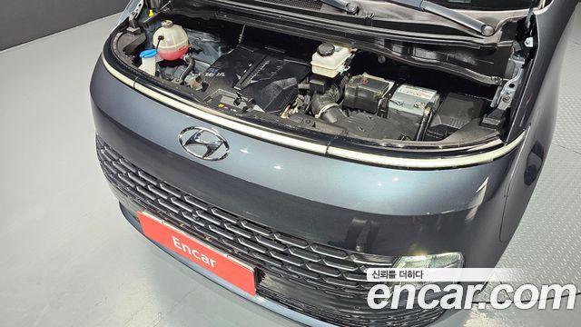 Hyundai Staria 2022 — photo 6