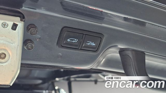 Hyundai Staria 2022 — photo 20