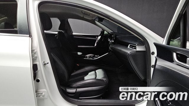 Kia K5 2021 — photo 12