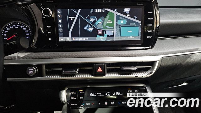 Kia K5 2021 — photo 16