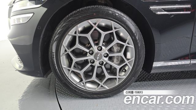 Genesis G80 2022 — photo 5