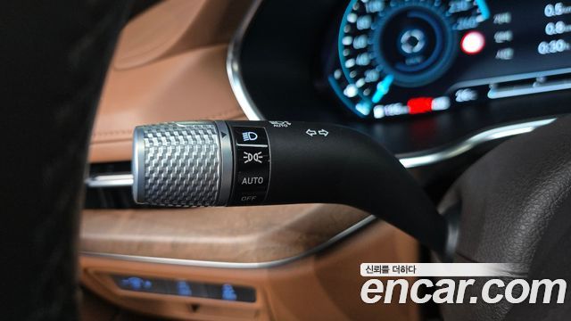 Genesis G80 2022 — photo 27