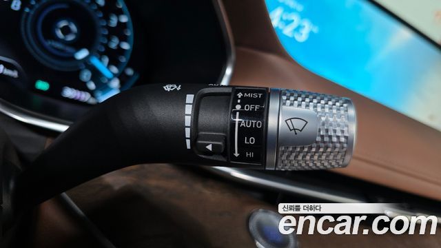 Genesis G80 2022 — photo 28