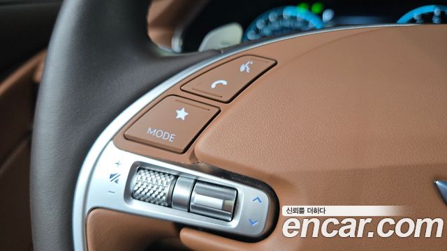 Genesis G80 2022 — photo 31