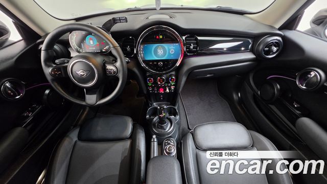 Mini Cooper 2024 — photo 10