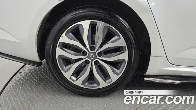 Renault Korea SM6 2017 — photo 7