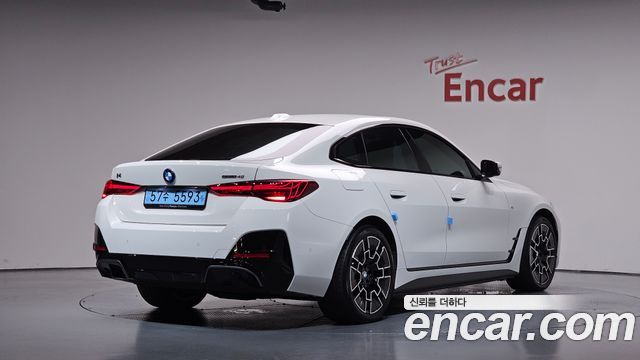 BMW i4 2025 — photo 2