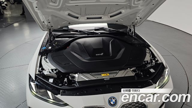BMW i4 2025 — photo 6