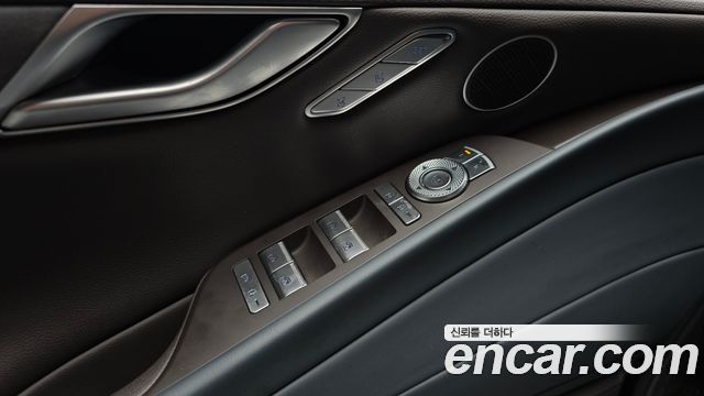 Genesis G80 2021 — photo 28
