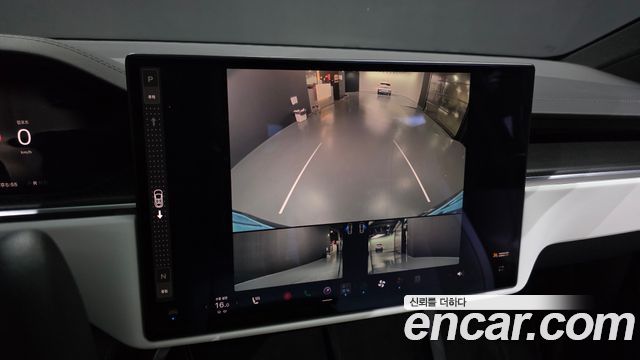 Tesla Model X 2023 — photo 20