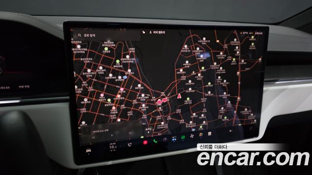 Tesla Model X 2023 — photo 21