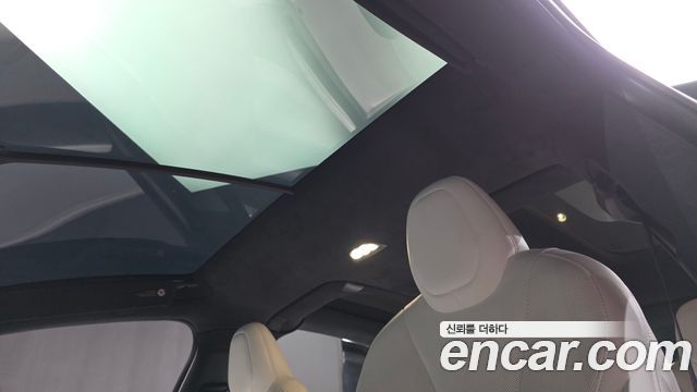 Tesla Model X 2023 — photo 25