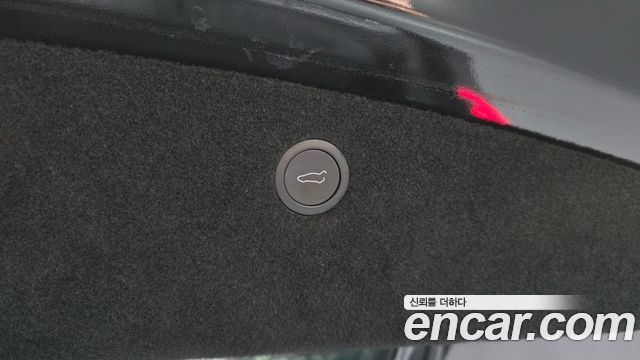 Tesla Model X 2023 — photo 31